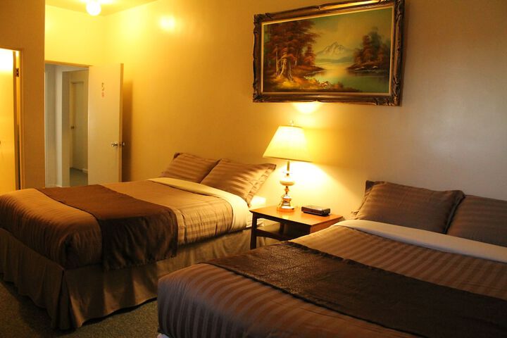 Room 5 of 24