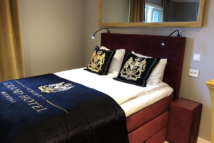 Room 17 of 50