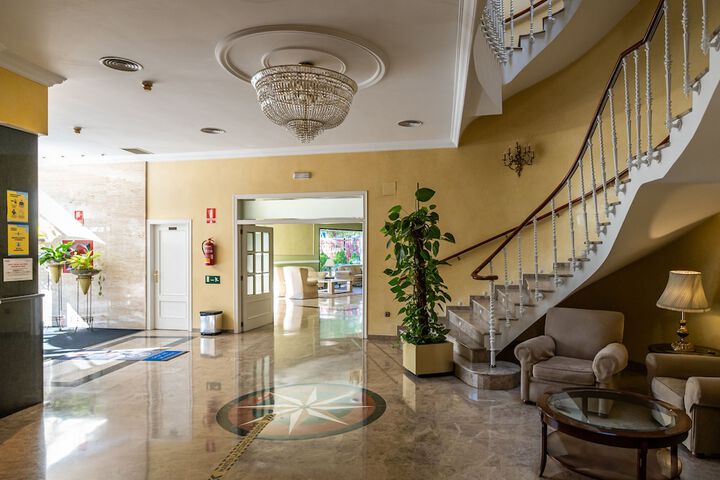 Lobby Photos