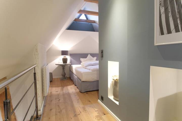 Room 16 of 45