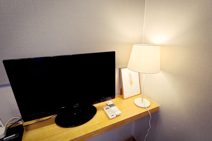 Room 29 of 84