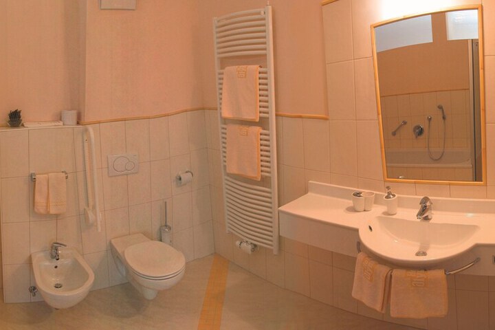 Room 29 of 60