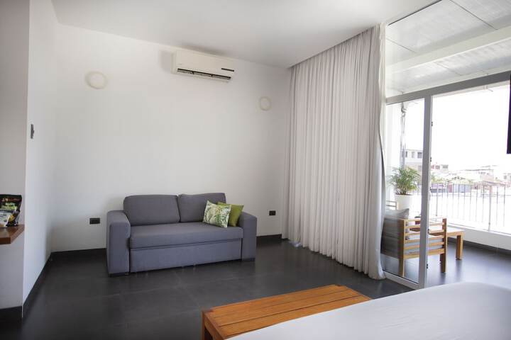 Room 25 of 146