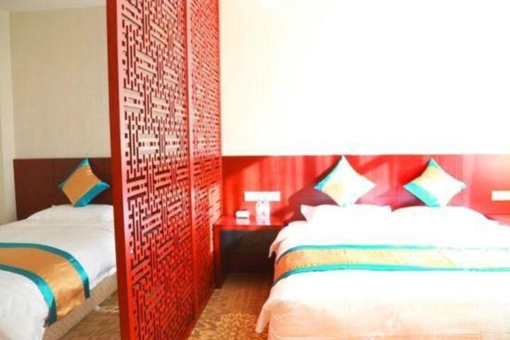 Runhua Business Hotel