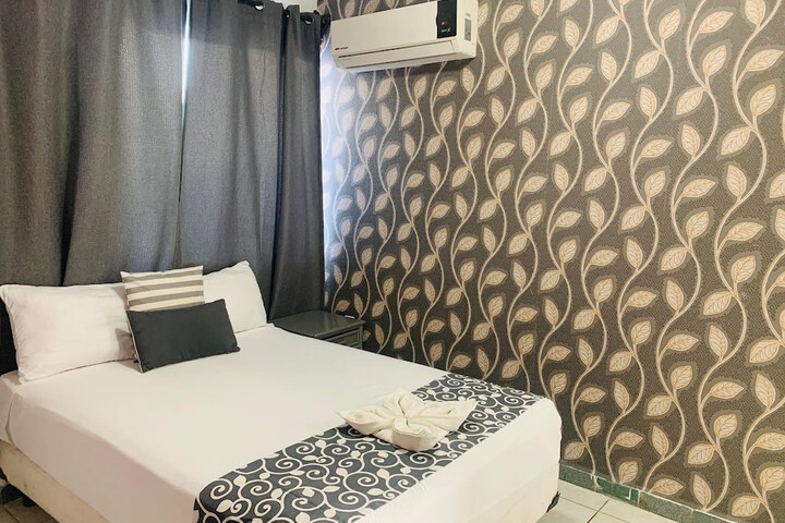 Hotel Y Suites Bausan