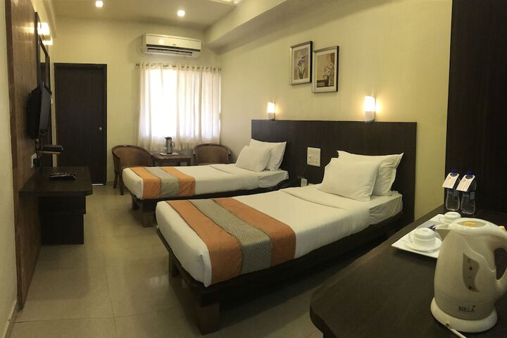 Room 8 of 59