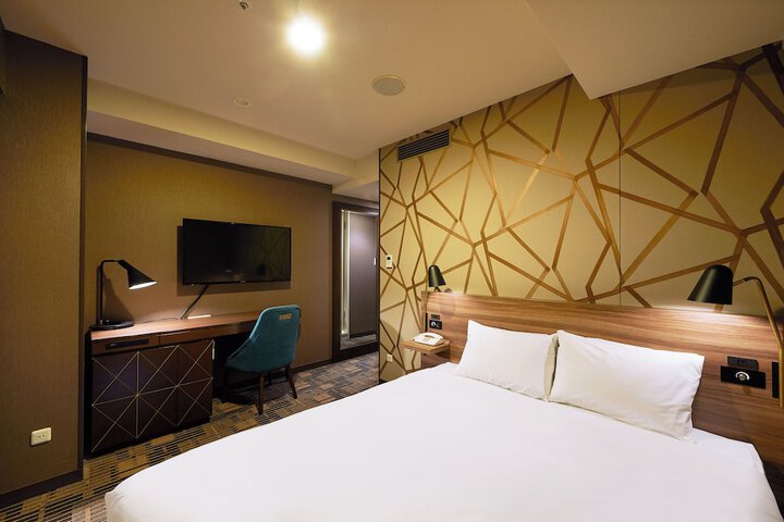 Room 21 of 41