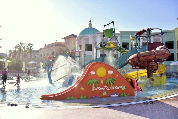 Aqua center