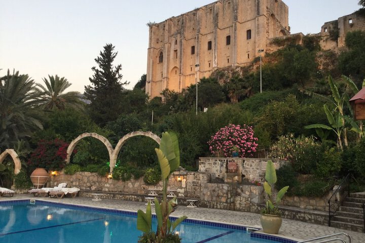 Pool Hotel