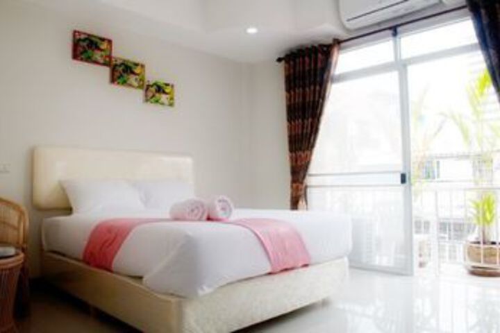 Room 27 of 39
