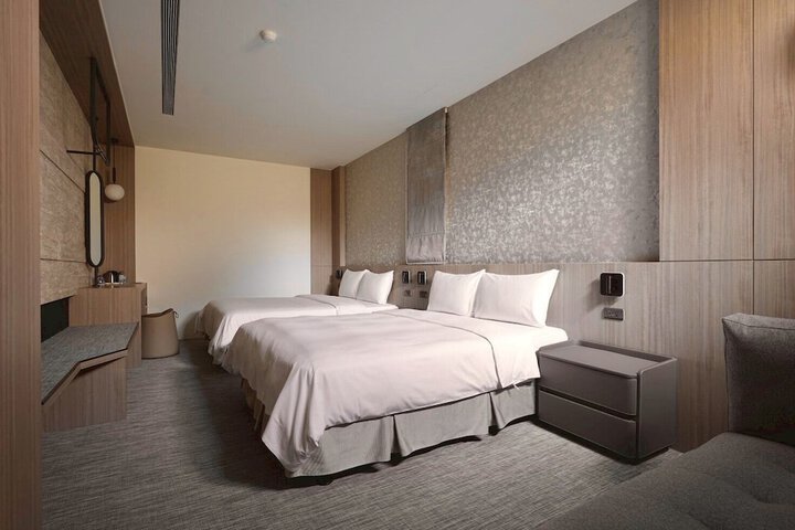 Room 25 of 65