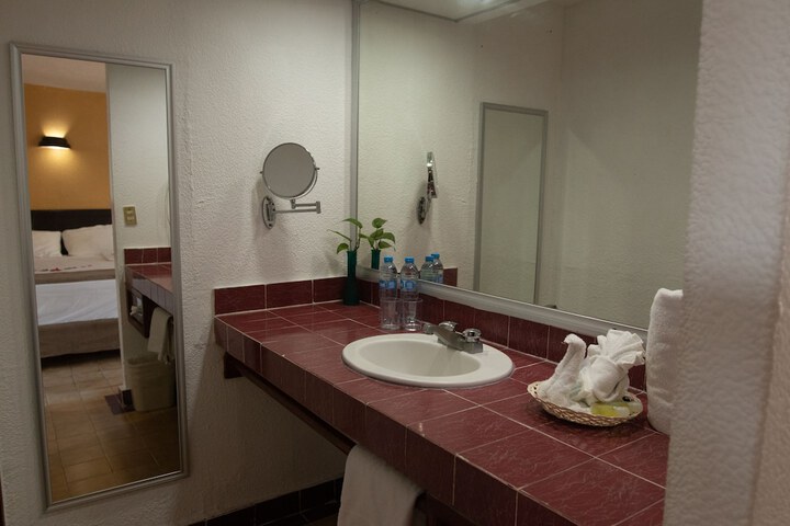Room 12 of 67