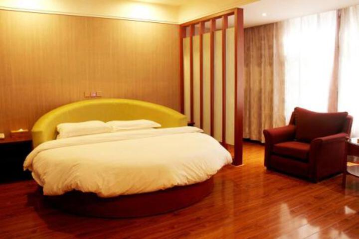 Starway Hotel Yulin Railway Station