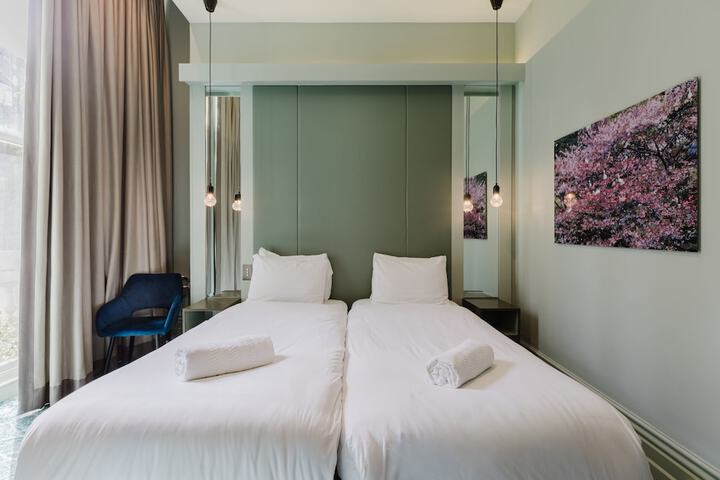 Room 209 of 263
