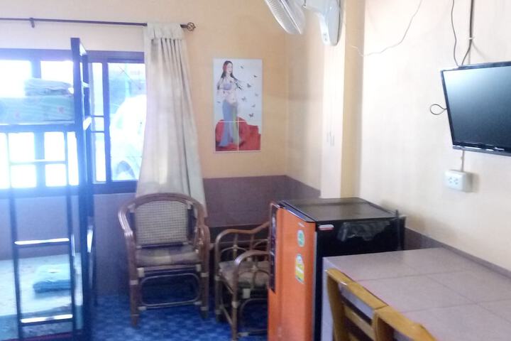 Room 40 of 79