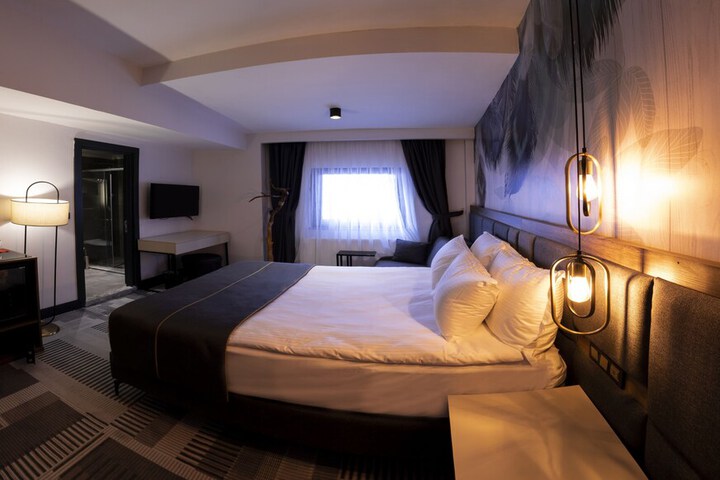 Room 49 of 129
