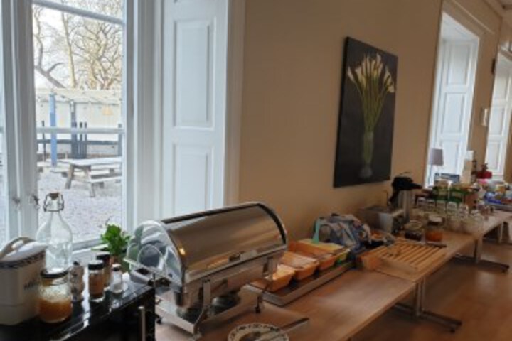 Dining 100 of 138