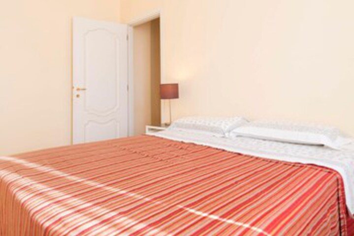 Room 19 of 24