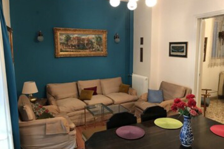 Room 30 of 74