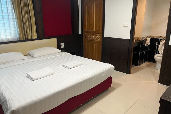 Room 22 of 60