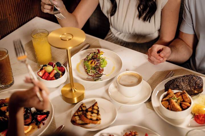 Breakfast/Coffee Service 65 of 85