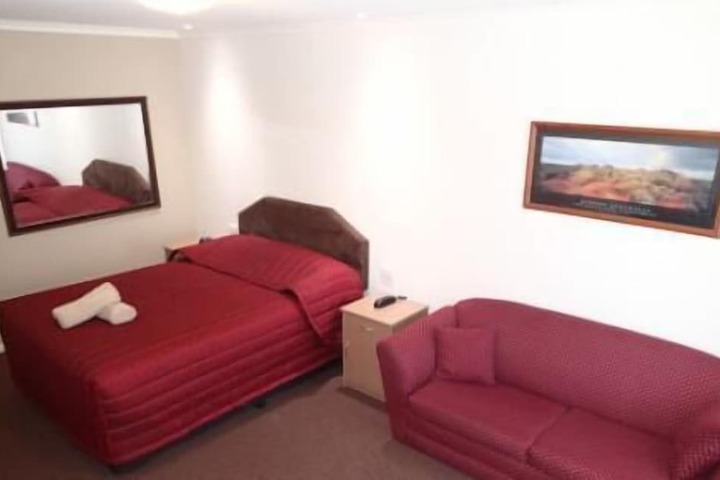 Room 5 of 29