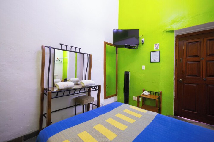 Room 38 of 82