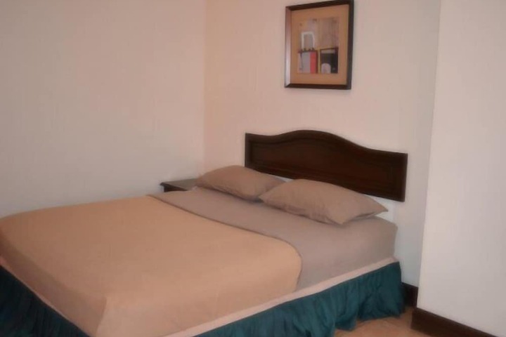 Room 21 of 50