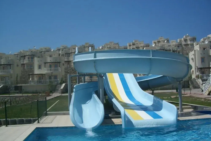 Pool 19 of 38
