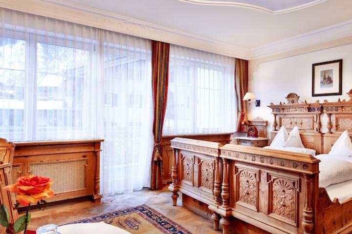 Room 48 of 204