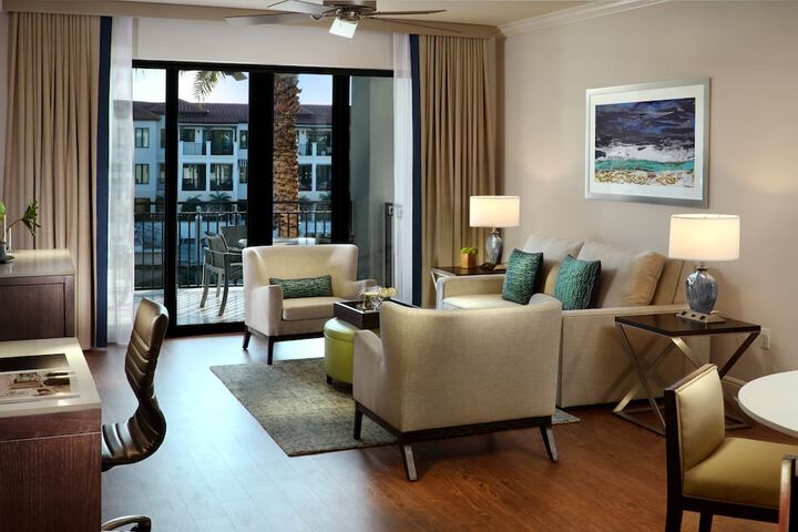 Room 22 of 110