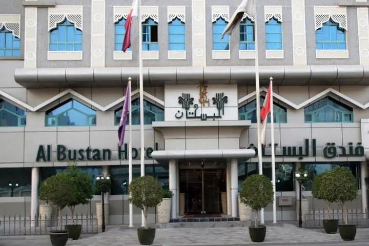 AL BUSTAN HOTEL