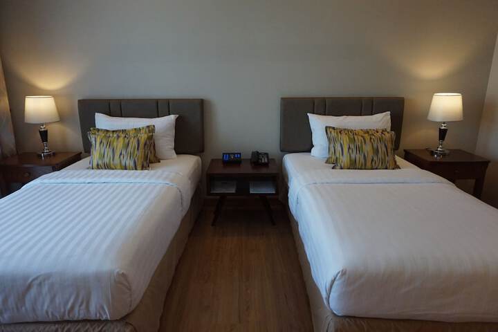 Room 48 of 108