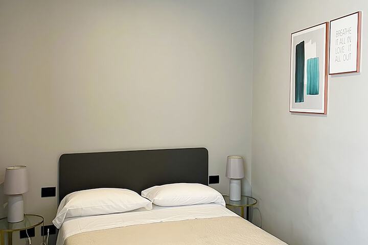 Room 22 of 81
