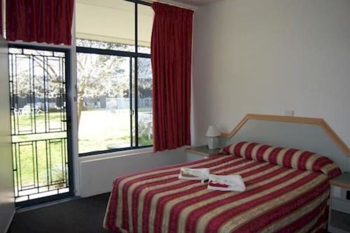 Room 4 of 21