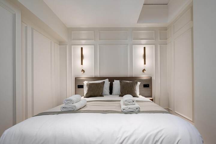 Room 204 of 280