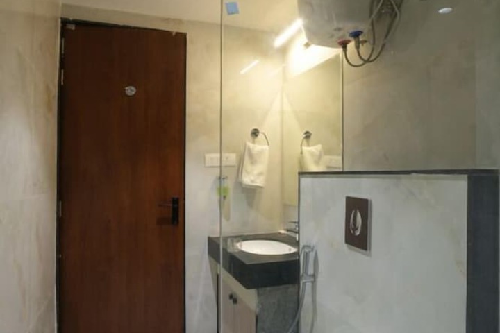 Room 51 of 64