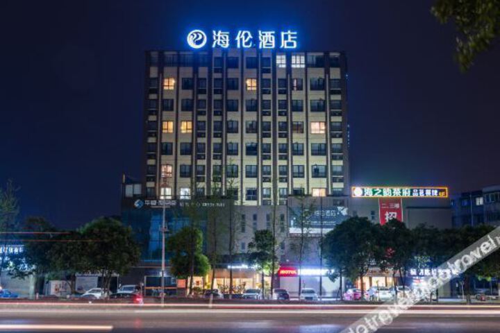 Hotel 8 of 56