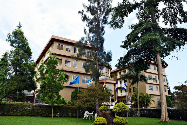 Hotel 75 of 80