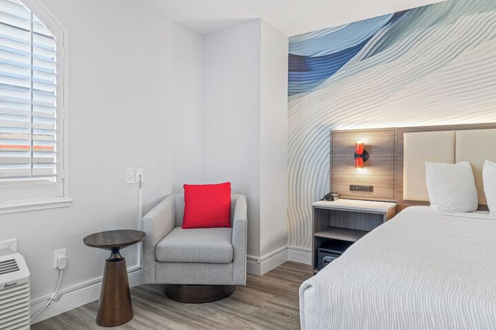Room 36 of 61