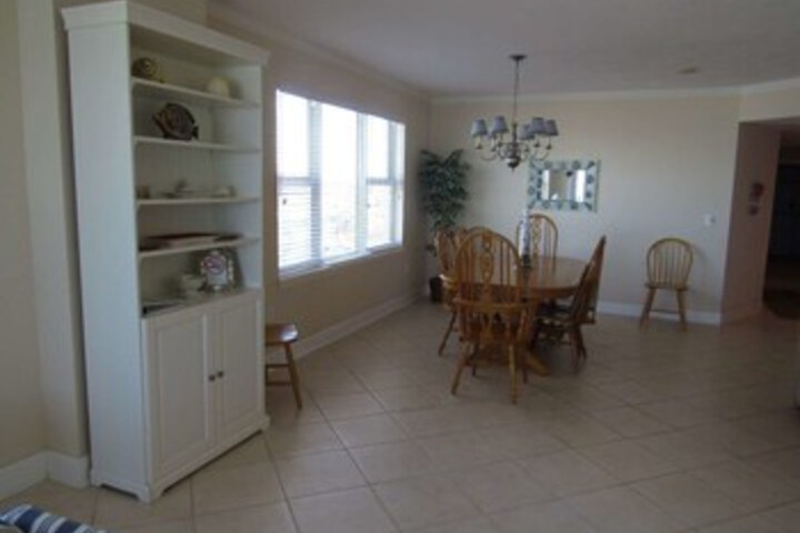 Room 7 of 26