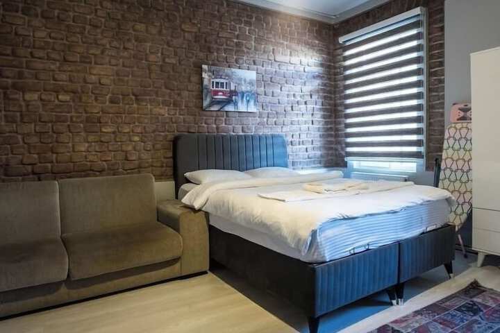 Room 26 of 50