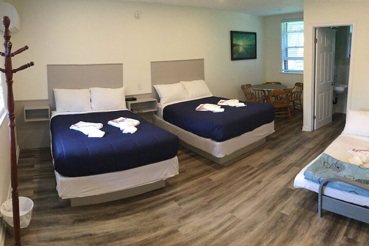 Room 2 of 14