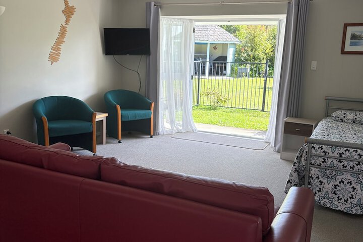 Room 11 of 39