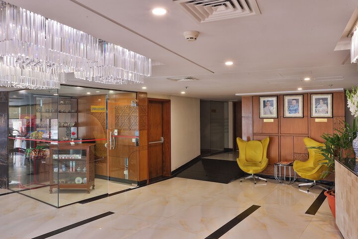 Hotel Interior 4 of 25