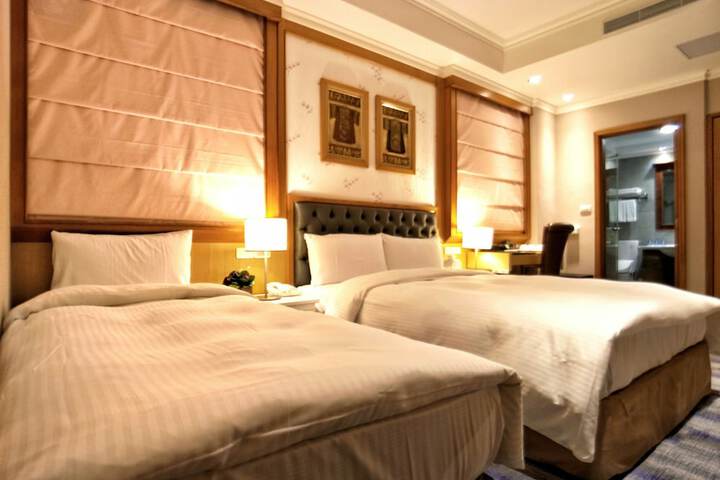 Room 20 of 82