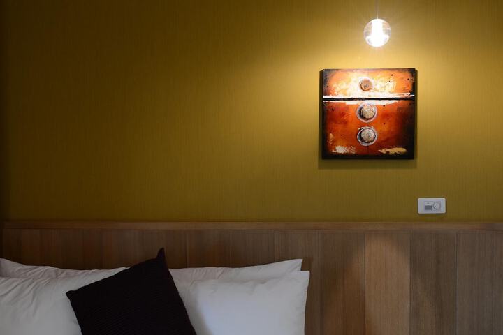 Room 20 of 46
