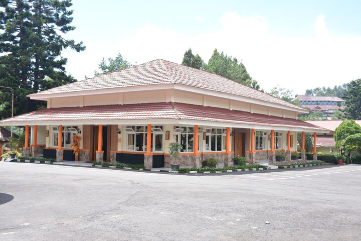 Hotel 117 of 122