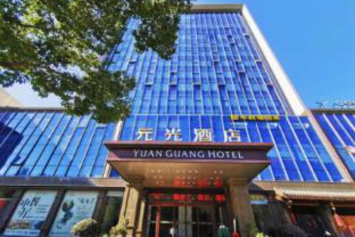 Hero Image 1 of 23