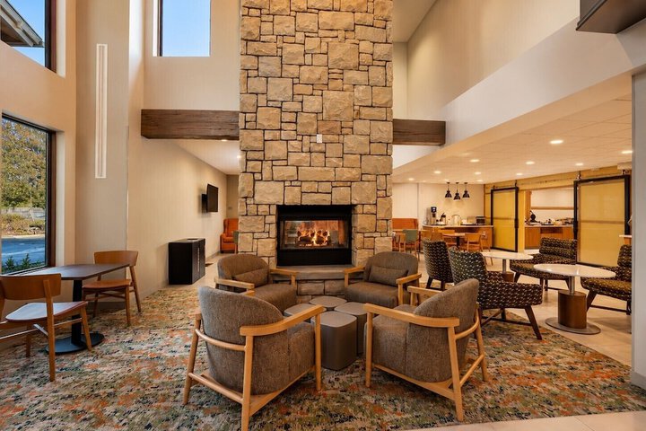 Lobby Entry